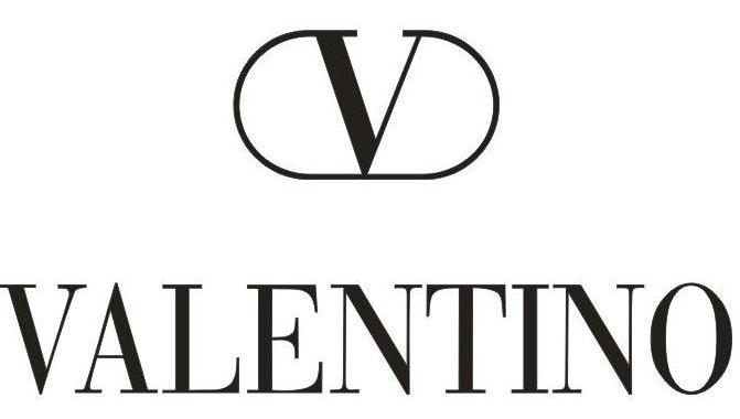 Logo của Valentino được thiết kế vô cùng đơn giản với nền trắng chữ đen, thể hiện phong cách sang trọng và thanh lịch đặc trưng của thương hiệu