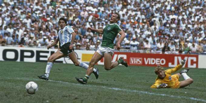 World Cup 1986: Lịch sử gói gọn trong vòng 5 phút