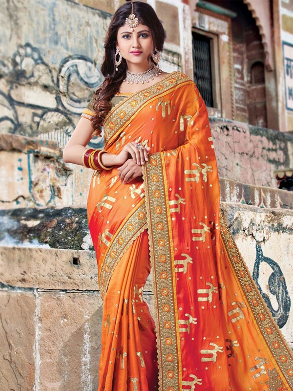 Nét đẹp trong văn hóa trang phục Ấn Độ với Sari