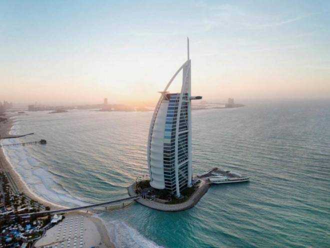 Thú vị 11 trong số những khách sạn 5 sao đẹp nhất thế giới năm 2022 - 18