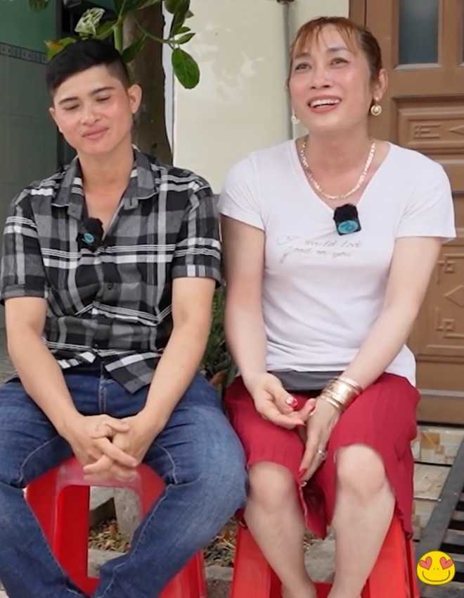 Đám cưới độc nhất vô nhị tại Việt Nam: Chú rể mang thai 3 tháng khiến họ hàng ngỡ ngàng - 4