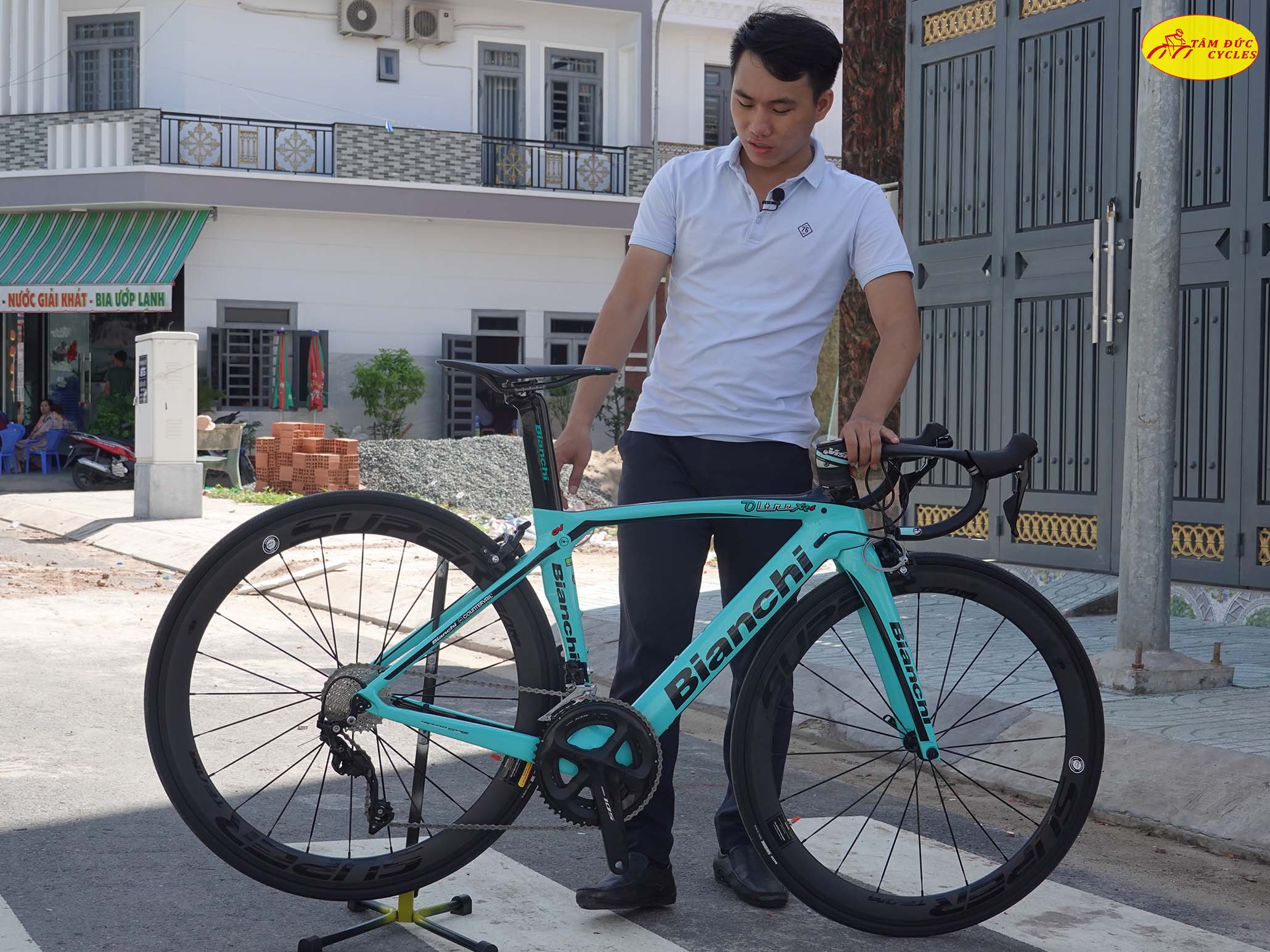 Xe đạp đua Bianchi