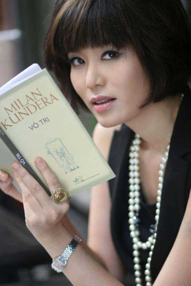 Tin sốc: Hoa hậu Nguyễn Thu Thủy đột ngột qua đời ở tuổi 45 vì đột quỵ - Ảnh 1.