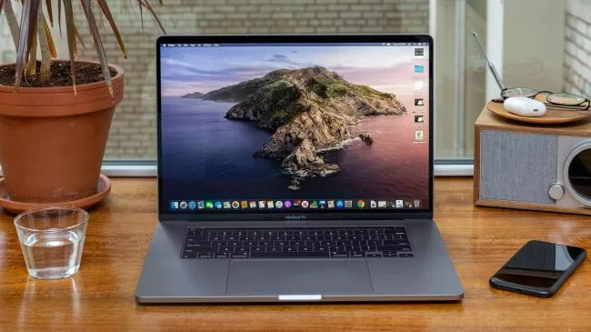 15 Laptop Tot Nhat 2021 5