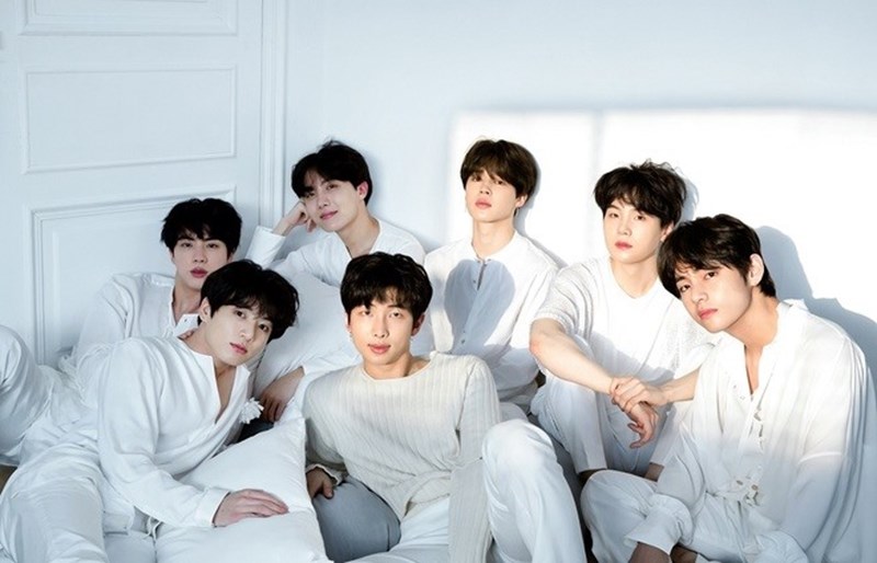 BTS vượt trội trên BXH danh tiếng thương hiệu nhóm nhạc nam tháng 10