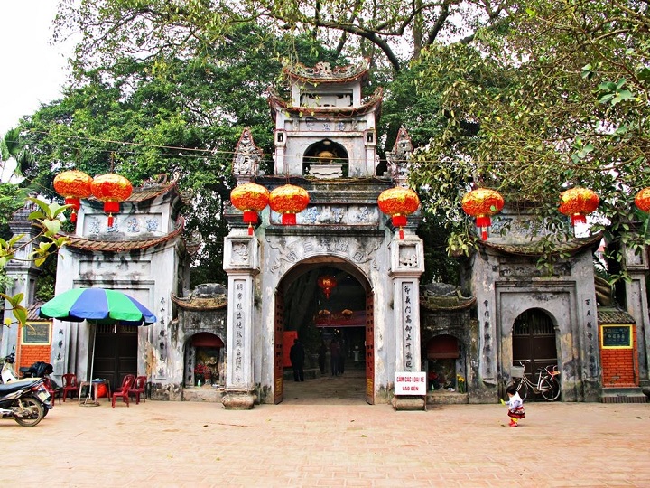 Văn khấn đền mẫu Hưng Yên – Chuẩn nhất Việt Nam