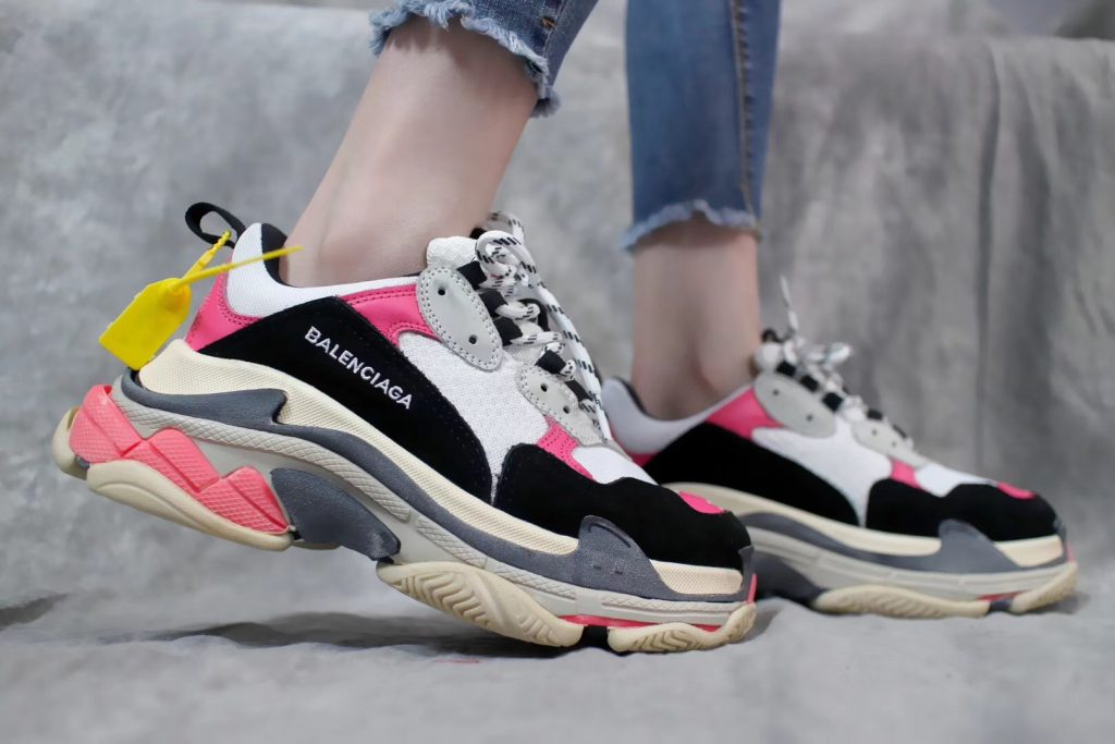 Balenciaga - Thương hiệu giày cao cấp hàng đầu thế giới