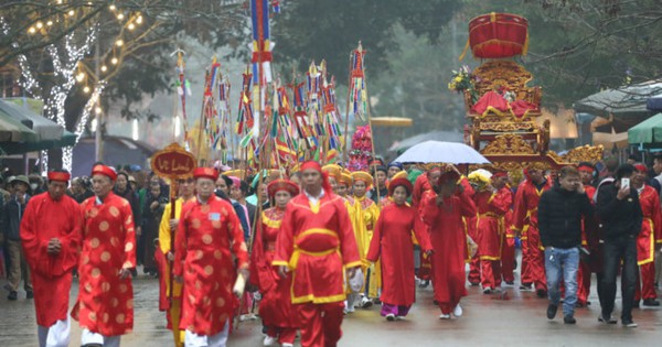 Bản sắc văn hóa Việt qua lễ hội truyền thống