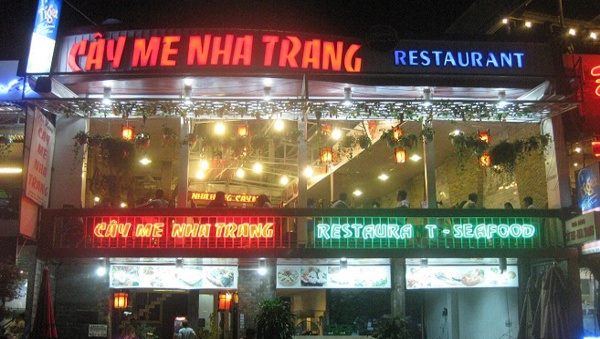 bảng hiệu