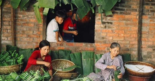 Tết sum vầy trong văn hóa Việt