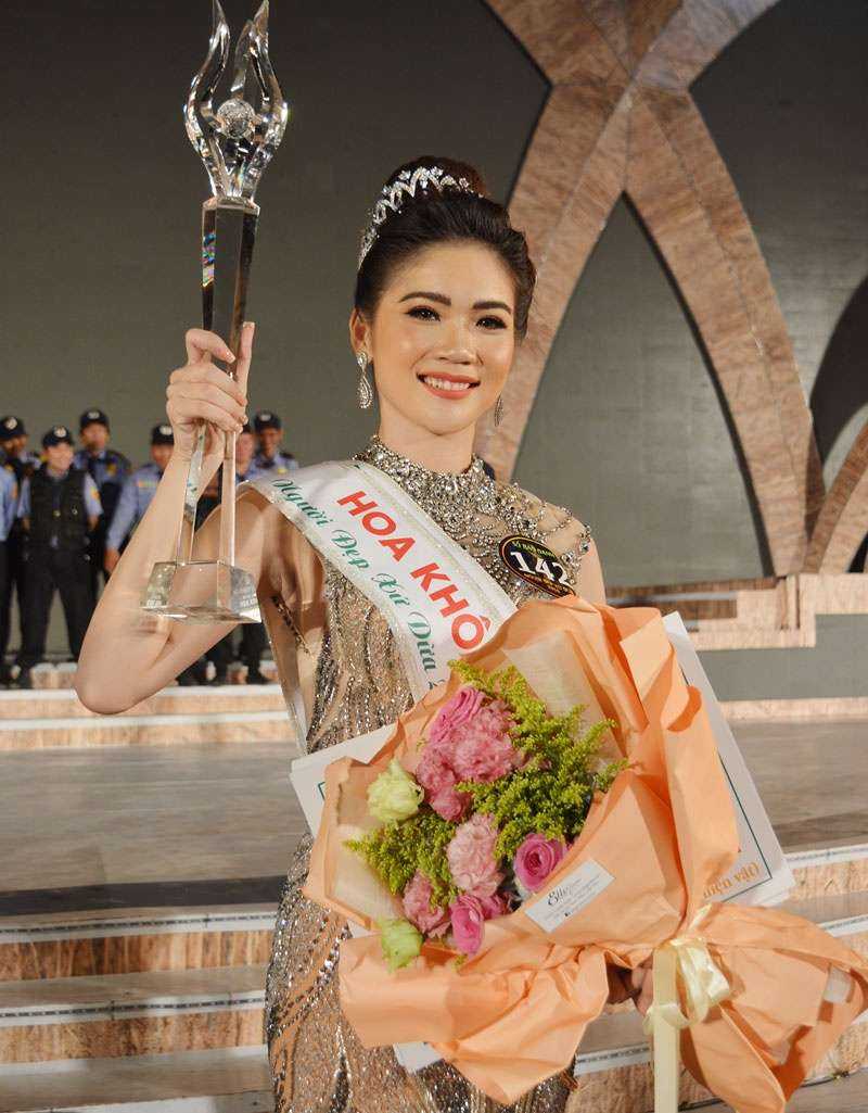 Bùi Kim Quyên đăng quang Người đẹp xứ Dừa 2019 - ảnh 1