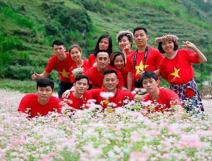 Thời điểm này, Hà Giang đang có lễ hội hoa tam giác mạch. Ảnh: Nguyễn Tùng