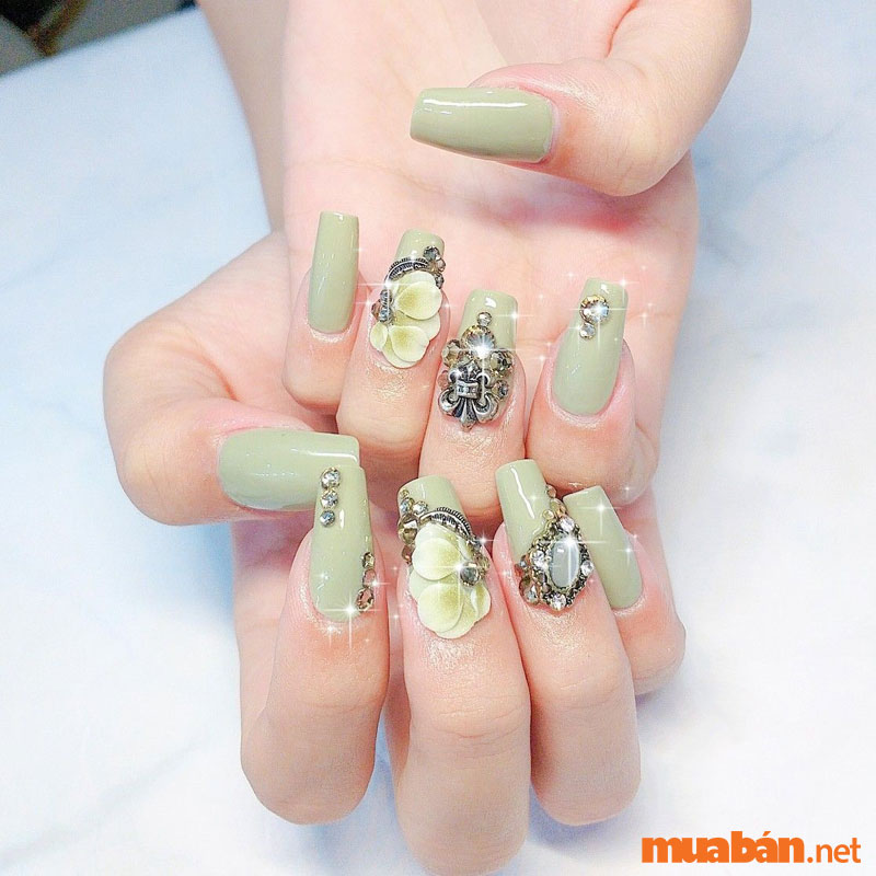 Mẫu nail bột màu xanh lá lạ mắt