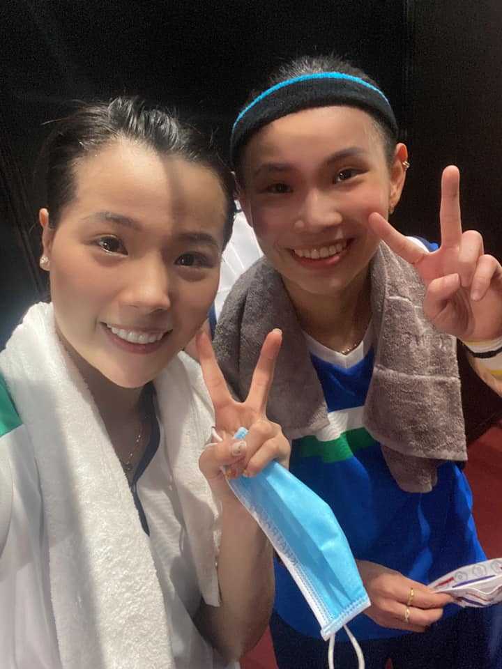Hoa khôi Nguyễn Thùy Linh thắng dễ tay vợt 3 lần dự Olympic - Ảnh 1.