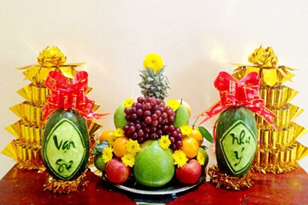 Gợi ý những loại trái cây không thể thiếu trên bàn thờ, phòng khách ngày Tết