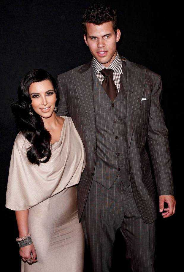 Những cặp đôi ly hôn nhanh nhất lịch sử Hollywood: Kim Kardashian 72 ngày, Britney tận 2 ngày vẫn chưa sốc bằng couple 6 tiếng - Ảnh 6.