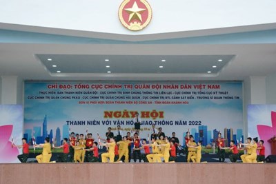 Ngày hội “Thanh niên với văn hoá giao thông” năm 2022