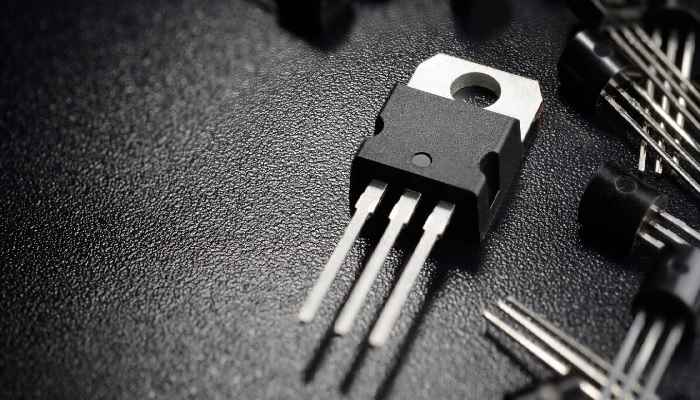 Hình dạng Transistor như thế nào?