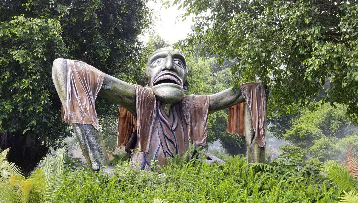 Khu du lịch Quỷ Núi ở Lâm Đồng gây tranh cãi vì nhiều tượng quái dị - ảnh 3