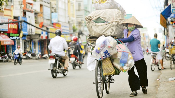 thu mua phế liệu ve chai dịp tết