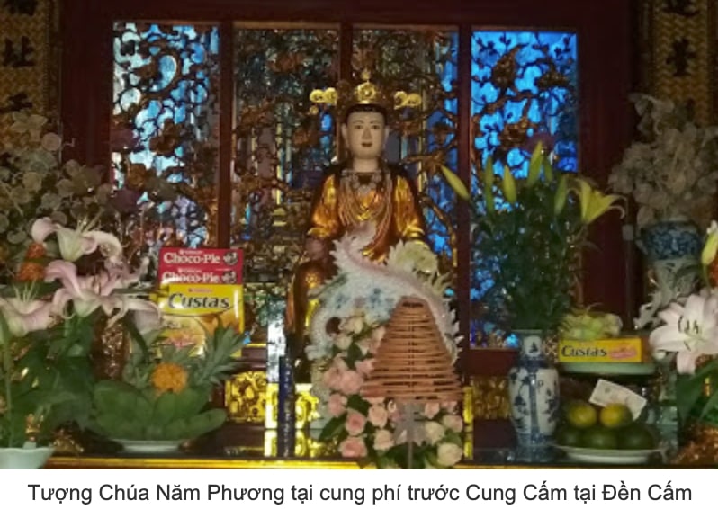 bà chúa năm phương ở đền cấm