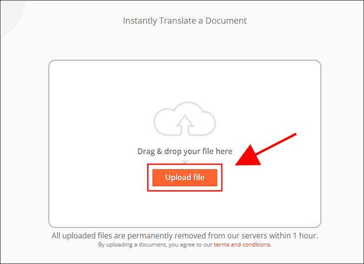 Bạn chọn Upload File để tải lên file PDF cần dịch.