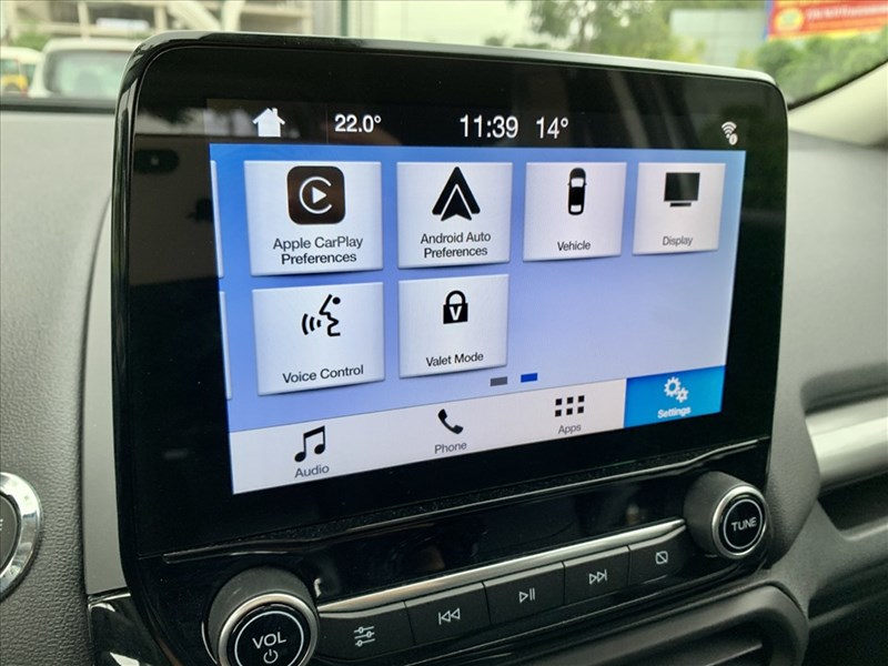 Cách sử dụng và ưu nhược điểm của ứng dụng CarPlay trên xe ôtô