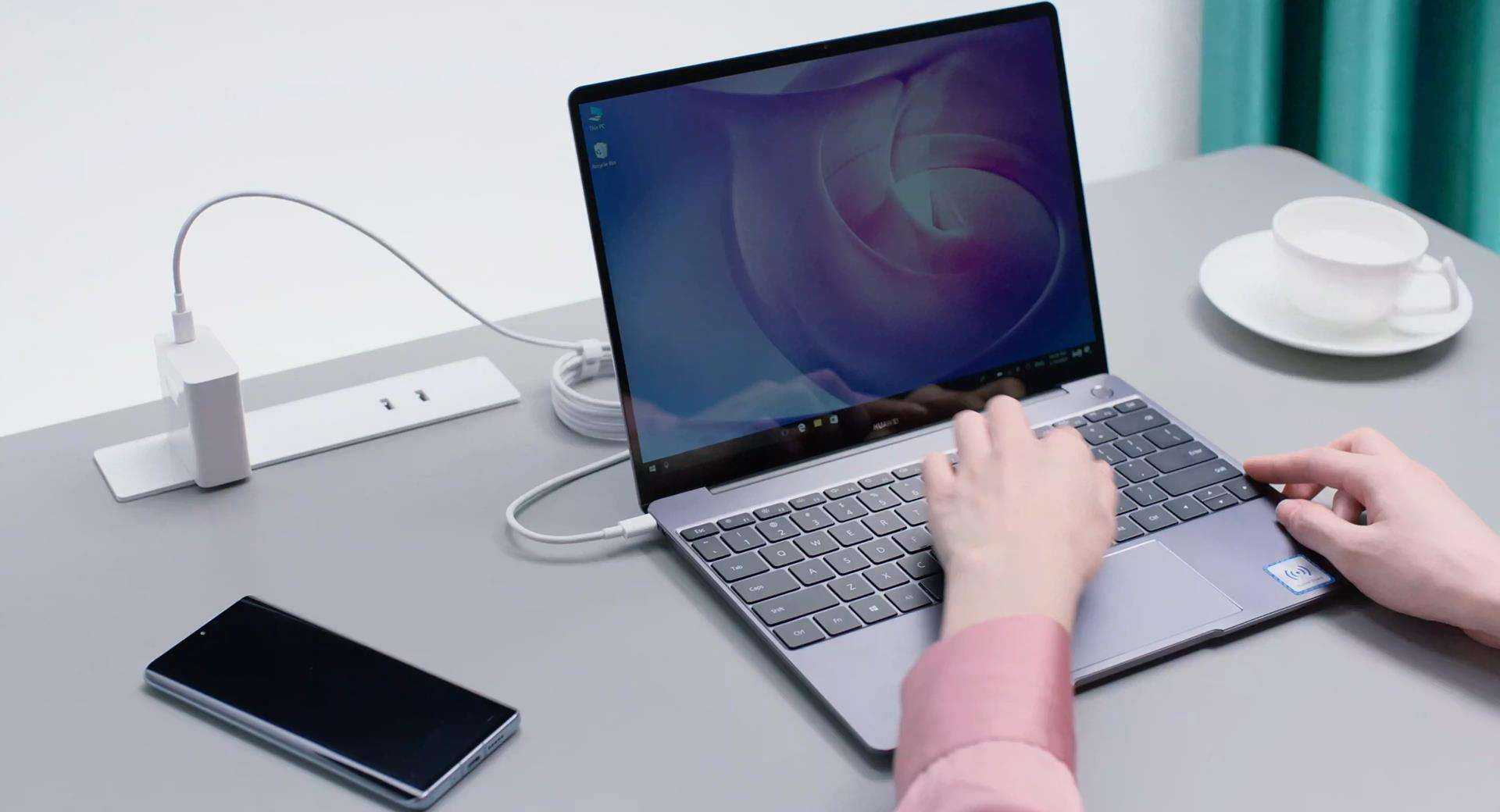 Đắm chìm trong vẻ đẹp của 30+ siêu phẩm Laptop tốt nhất, xịn bền đẹp đáng mua 2020