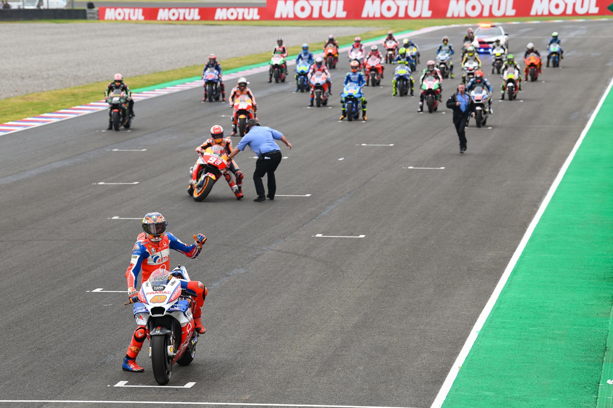 MotoGP18_Argentina_Xe_Tinhte-012.jpg