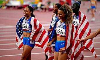 Dàn sao điền kinh giúp Mỹ thống trị đường chạy tiếp sức 4x400m nữ Olympic 