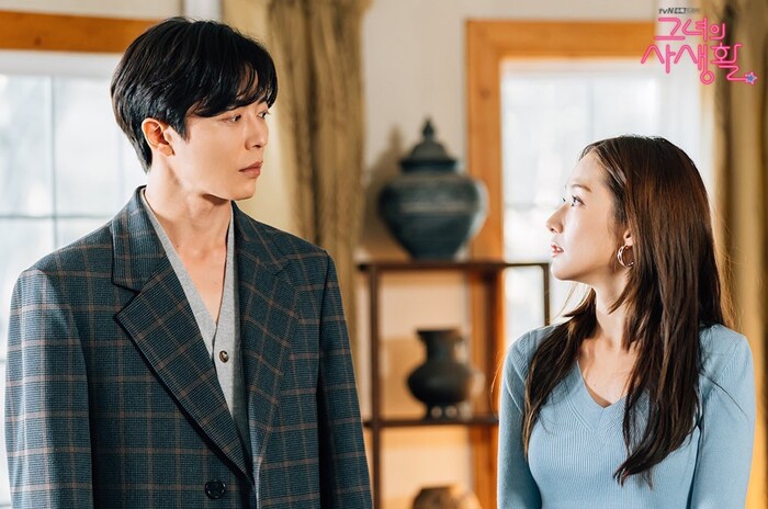 'Bí mật nàng fangirl' tập 7: Ra mắt bố mẹ Park Min Young, Kim Jae Wook bị cưỡng hôn