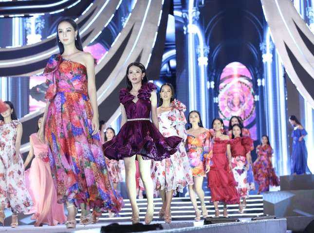 Công bố Top 5 Người đẹp Thời trang của Hoa hậu Việt Nam 2020 ảnh 29