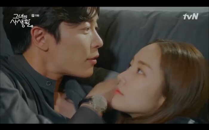 'Bí mật nàng Fangirl' tập 11: Kim Jae Wook dùng mỹ nam kế gạ gẫm Park Min Young cùng lên giường