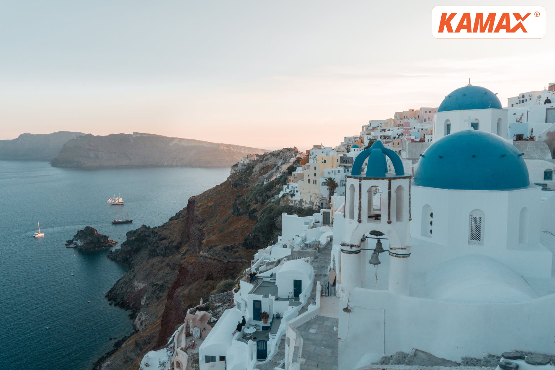 Kiến trúc Santorini mái vòm đặc trưng Địa Trung Hải - KAMAX Việt Nam