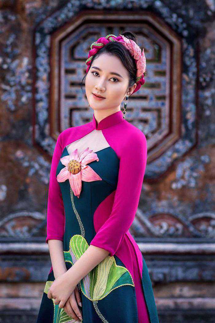 Vẻ đẹp mong manh tựa sương mai của những 'nàng thơ xứ Huế' từng thi Hoa hậu Việt Nam ảnh 8