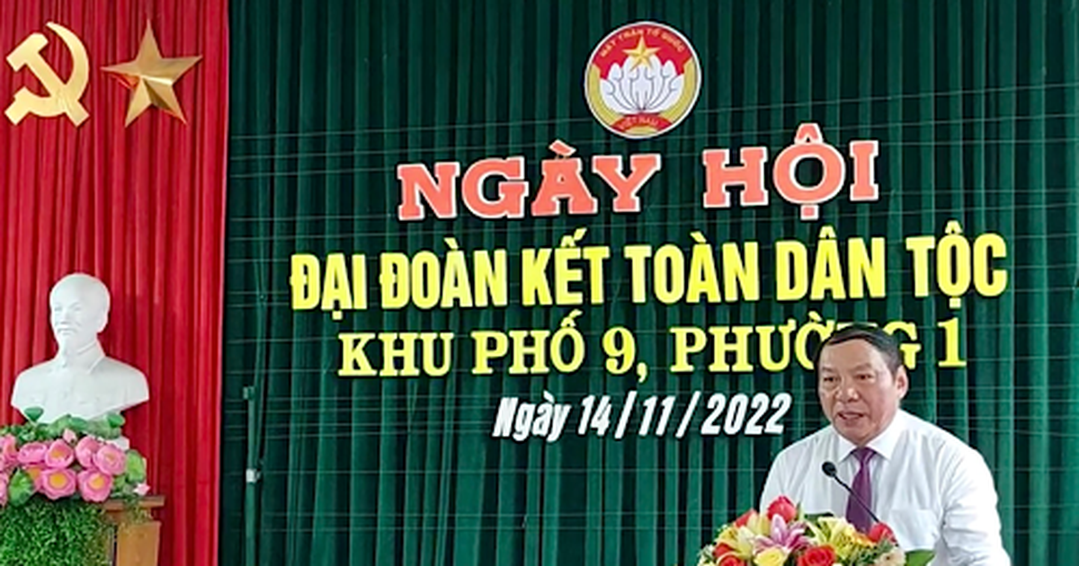 Bộ trưởng Bộ Văn hóa, Thể thao và Du lịch Nguyễn Văn Hùng dự Ngày hội đại đoàn kết toàn dân tộc tại Quảng Trị