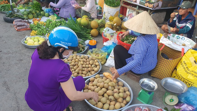 Nhộn nhịp chợ quê ngày giáp Tết - Ảnh 7.