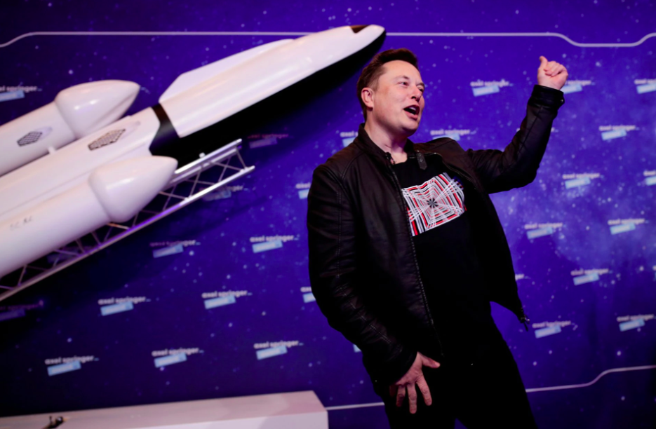 Elon Musk trong một sự kiện của SpaceX tại Đức năm 2020. Ảnh: Reuters
