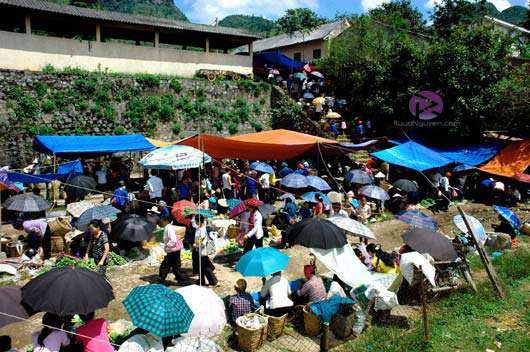 Chợ Mường Khương - Các địa điểm du lịch ở Lào Cai