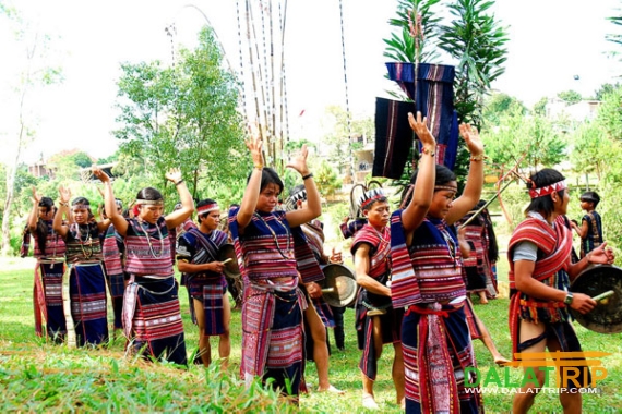 Lễ Cúng Thần BơMung