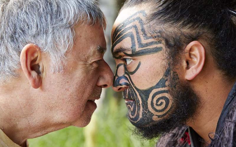 Nghi thức chào hỏi của người Maori – New Zealand 