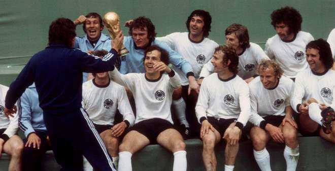 Đức là đội tuyển vô địch world cup 4 lần 3