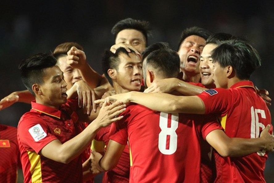 VFF - ĐT Việt Nam tăng 1 bậc trên BXH FIFA tháng 5/2018, áp sát tốp 100