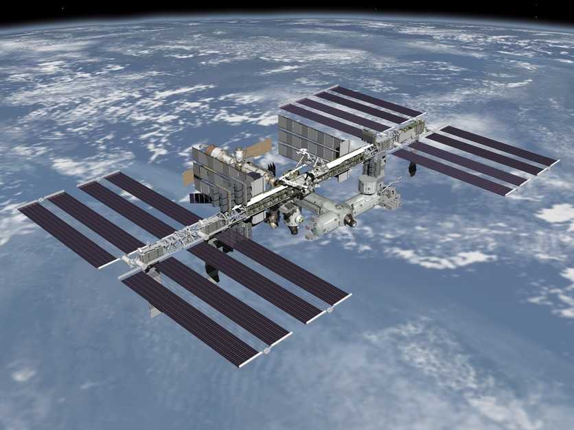 Trạm Vũ trụ Quốc tế (ISS) 