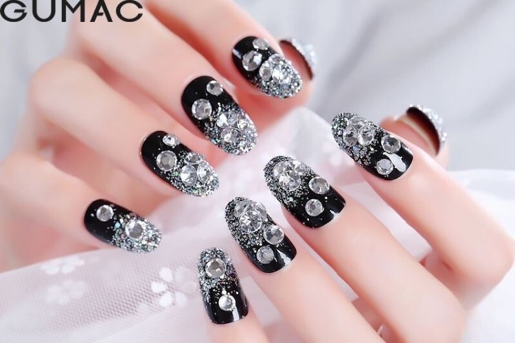 Mẫu nail đính đá 