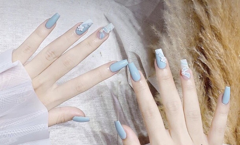 Mẫu nail đính đá