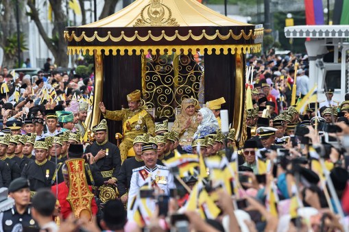 Brunei darussalam sultan và mọi người