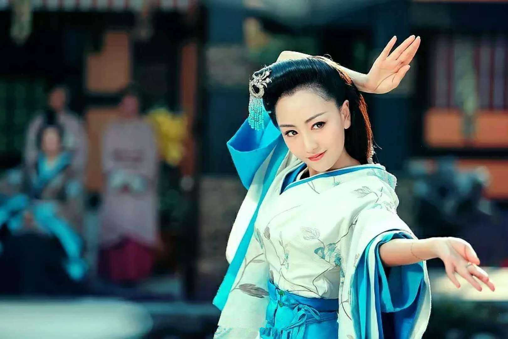Những ‘thánh ế’ ngấp nghé tuổi 40, 50 của showbiz Hoa ngữ
