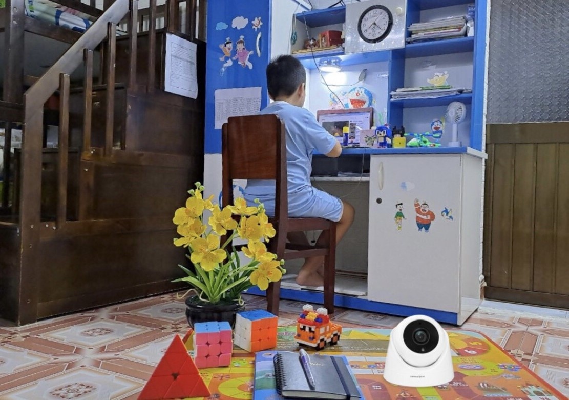 Lắp camera trong phòng riêng của con để giám sát?: Xâm phạm quyền tự do cá nhân - ảnh 1