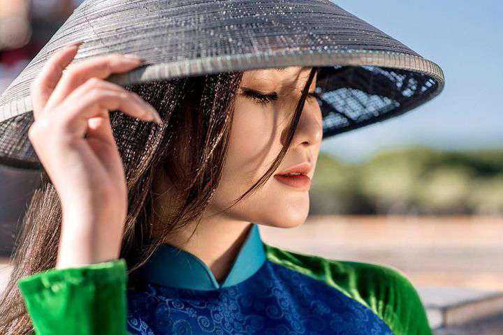 Vẻ đẹp mong manh tựa sương mai của những 'nàng thơ xứ Huế' từng thi Hoa hậu Việt Nam ảnh 10